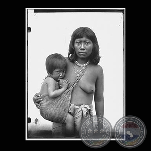 MUJER CON BEBE - NANÁGÈ